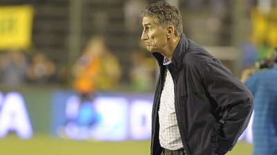 Bauza: "Jugamos mal, pero ganar sirve en lo anmico"