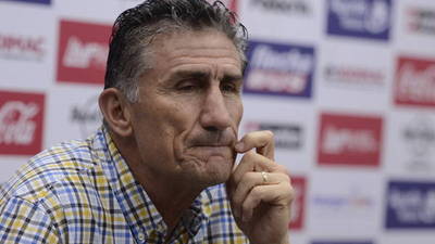 Bauza: "En cada partido seis titulares quedarn afuera"