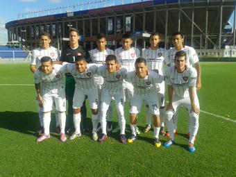 Con cuatro de Contreras y Alan Ruiz titular, gole la reserva