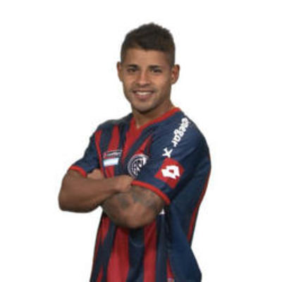 "Sueo con jugar en Boedo con la camiseta de San Lorenzo"