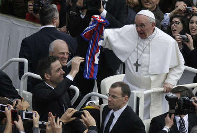 El Papa volvi a mostrar su amor por San Lorenzo ante la multitud