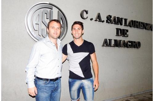 Siete juveniles firmaron primer contrato en el 2015