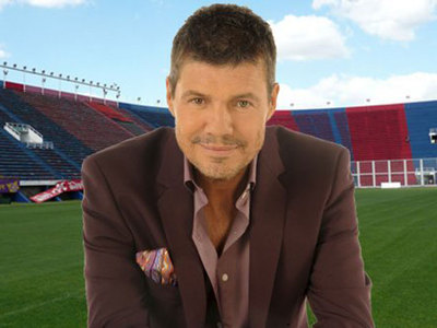 Tinelli por Twitter apoy y felicit al plantel y al DT