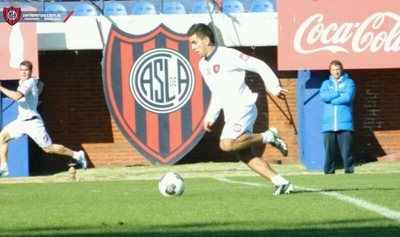 San Lorenzo aplast a Nacional de Montevideo