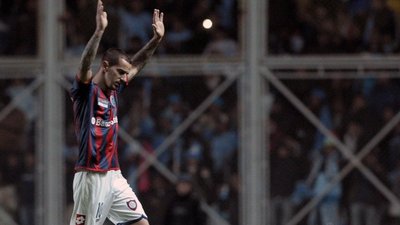 Romagnoli se despidi del Bahia y lo trataron de "no comprometido"